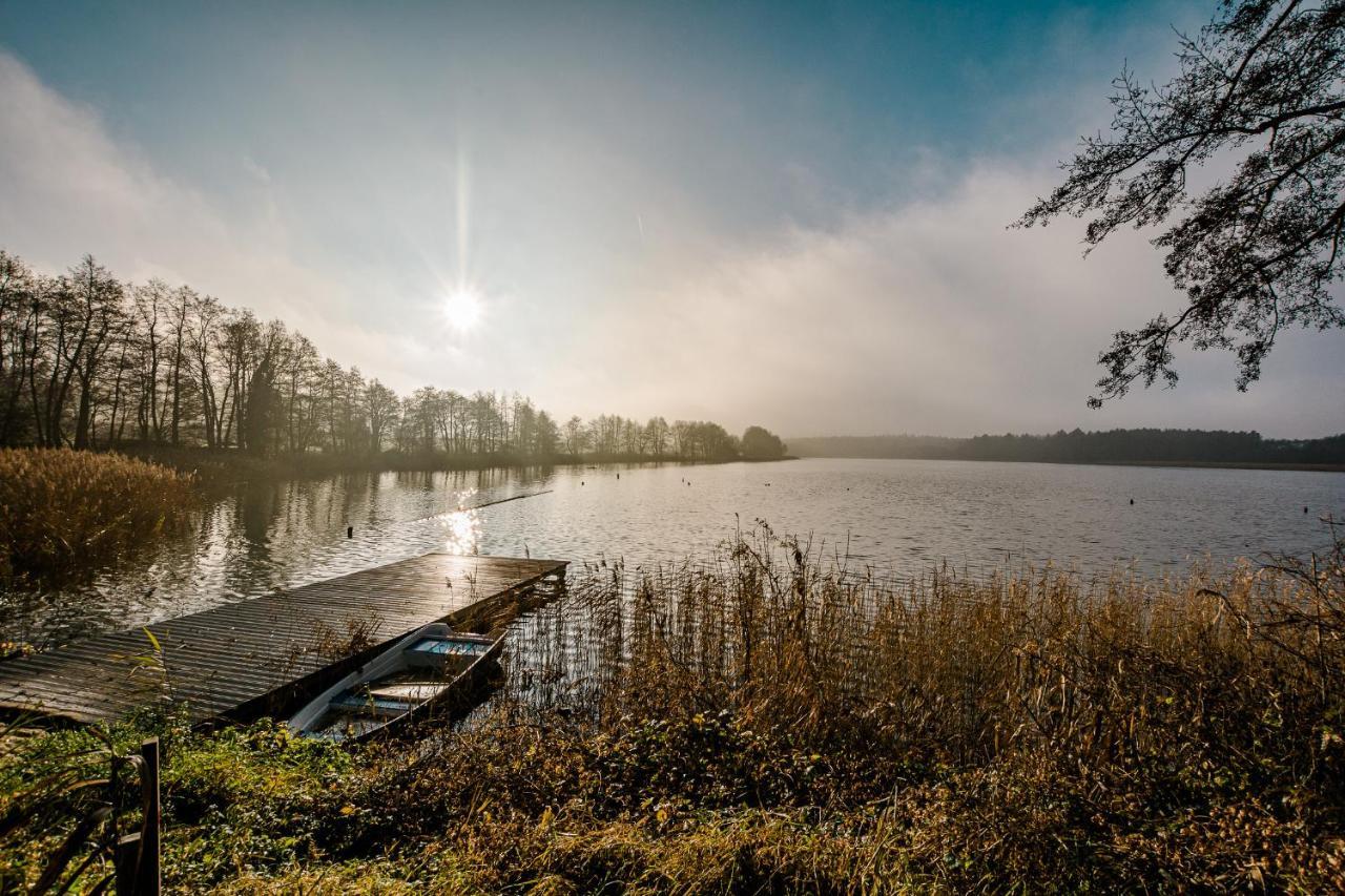 Luxus-See-Domizil Mit Sauna, Kamin Und Boot-130 Qm Fuer 6 Personen كراكو آم زيه المظهر الخارجي الصورة