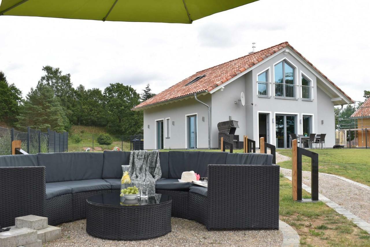Luxus-See-Domizil Mit Sauna, Kamin Und Boot-130 Qm Fuer 6 Personen كراكو آم زيه المظهر الخارجي الصورة